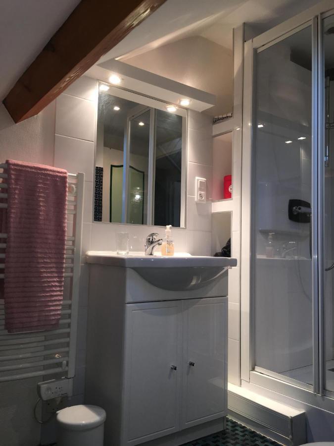 Les Roses De Rita Apartment Boisset-les-Montrond Exterior photo